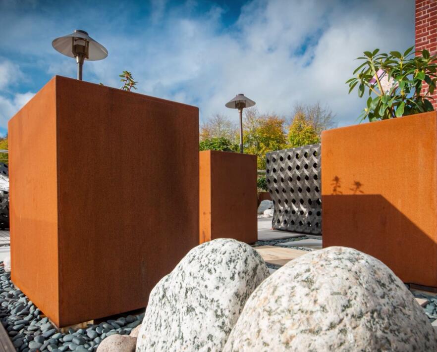 久治锈钢板花箱